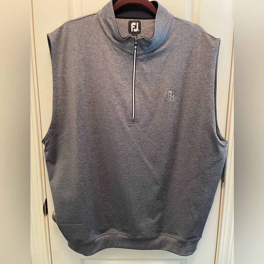 Gray Sleeveless Quarter-Zip Pullover Golf Vest